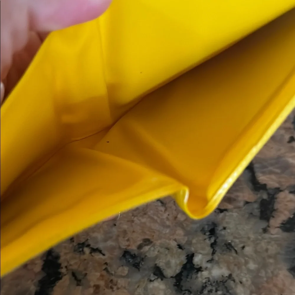 Vintage Yellow California Raisins Wallet